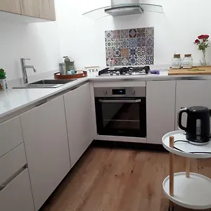 https://a-casa-di-giovi.palermohotels.org